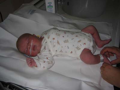 Mamma g&ouml;r mig fin f&ouml;r hemf&auml;rden fr&aring;n sjukhuset. 