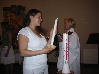 Mamma t&auml;nder mitt dopljus 