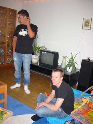 Min morbror Naldo och pappa. 