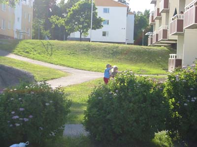 Elin och Amanda busar...